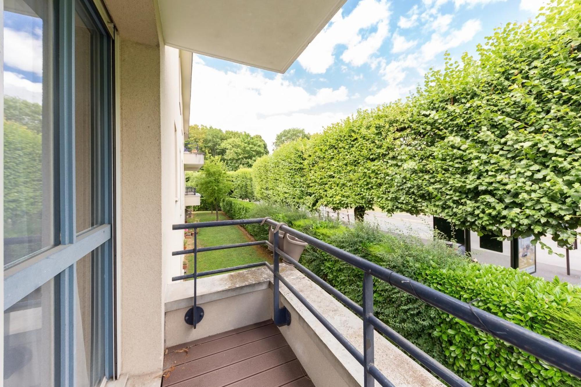 Lumineux 3 Pieces Paris / Disney Champs-Sur-Marne Exterior photo